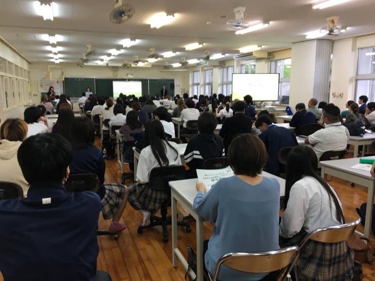 沖専各進路講話　開催の模様
